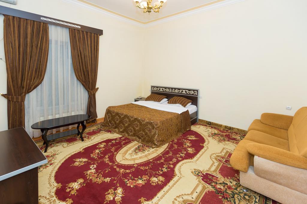 Araz Hotel Baku Exterior photo